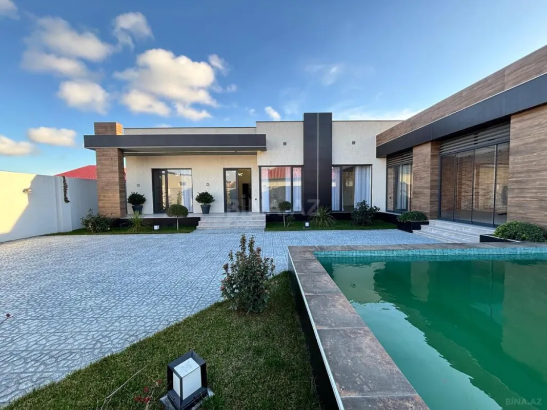 Satılır 4 otaqlı həyət evi 180 m²