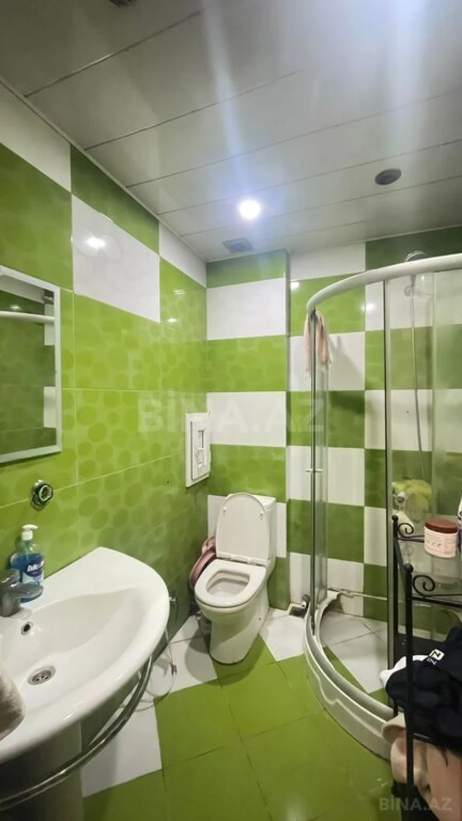 Satılır 3 otaqlı mənzil 140 m²