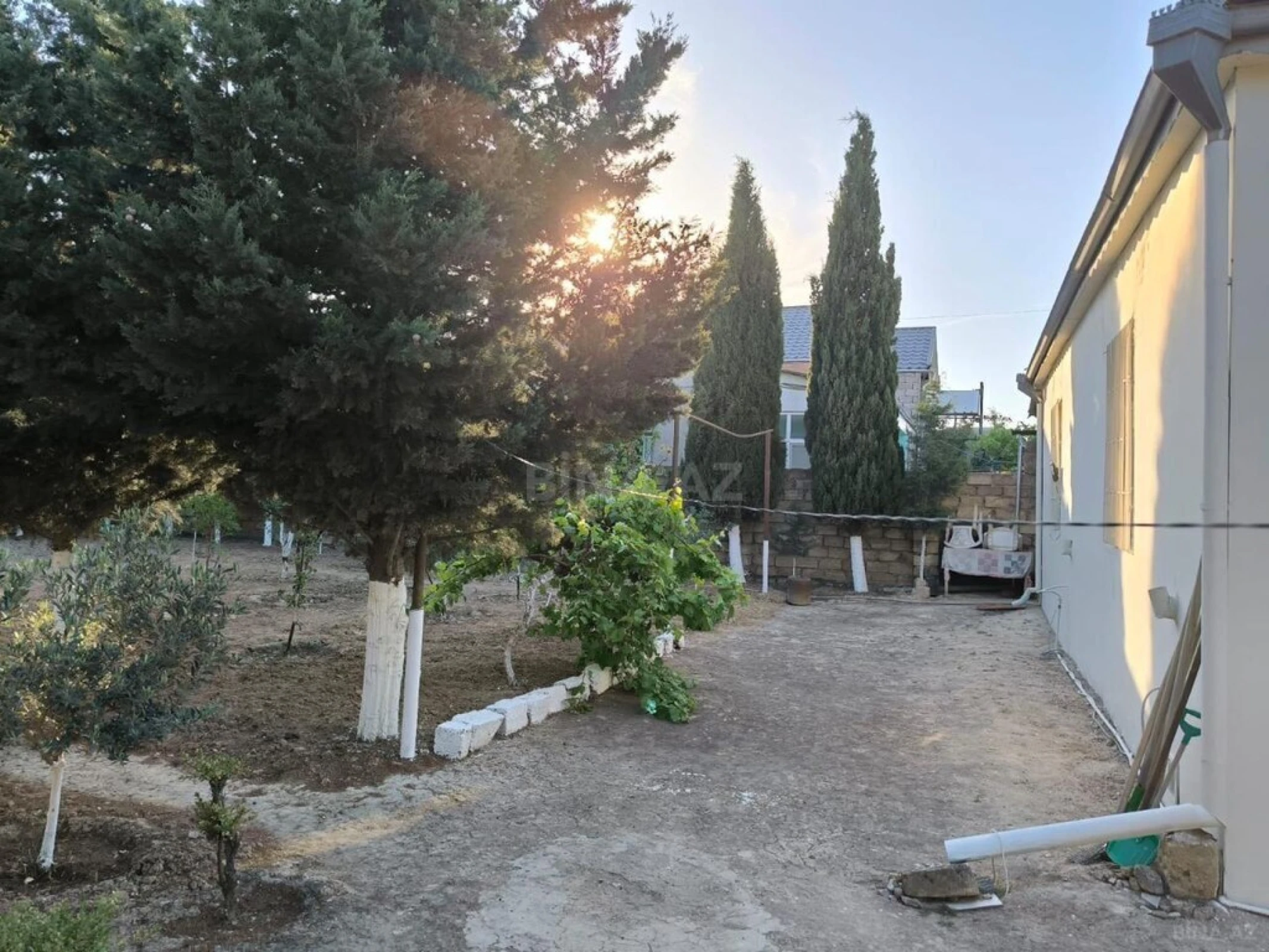 Satılır 3 otaqlı həyət evi 100 m²
