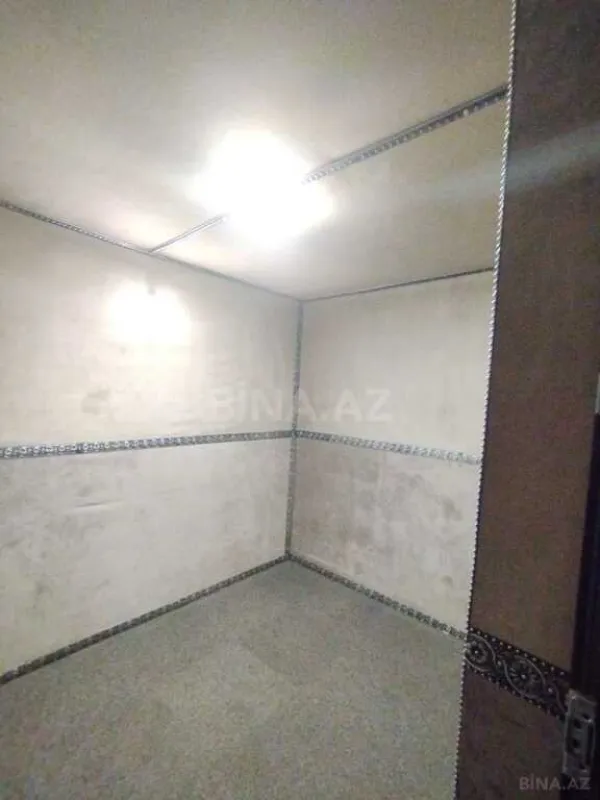 Satılır 10 otaqlı həyət evi 440 m²