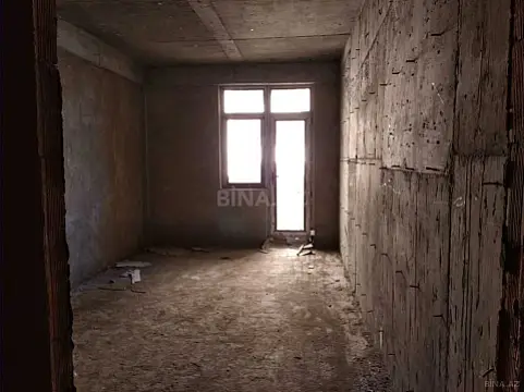 Satılır 1 otaqlı mənzil 66 m²