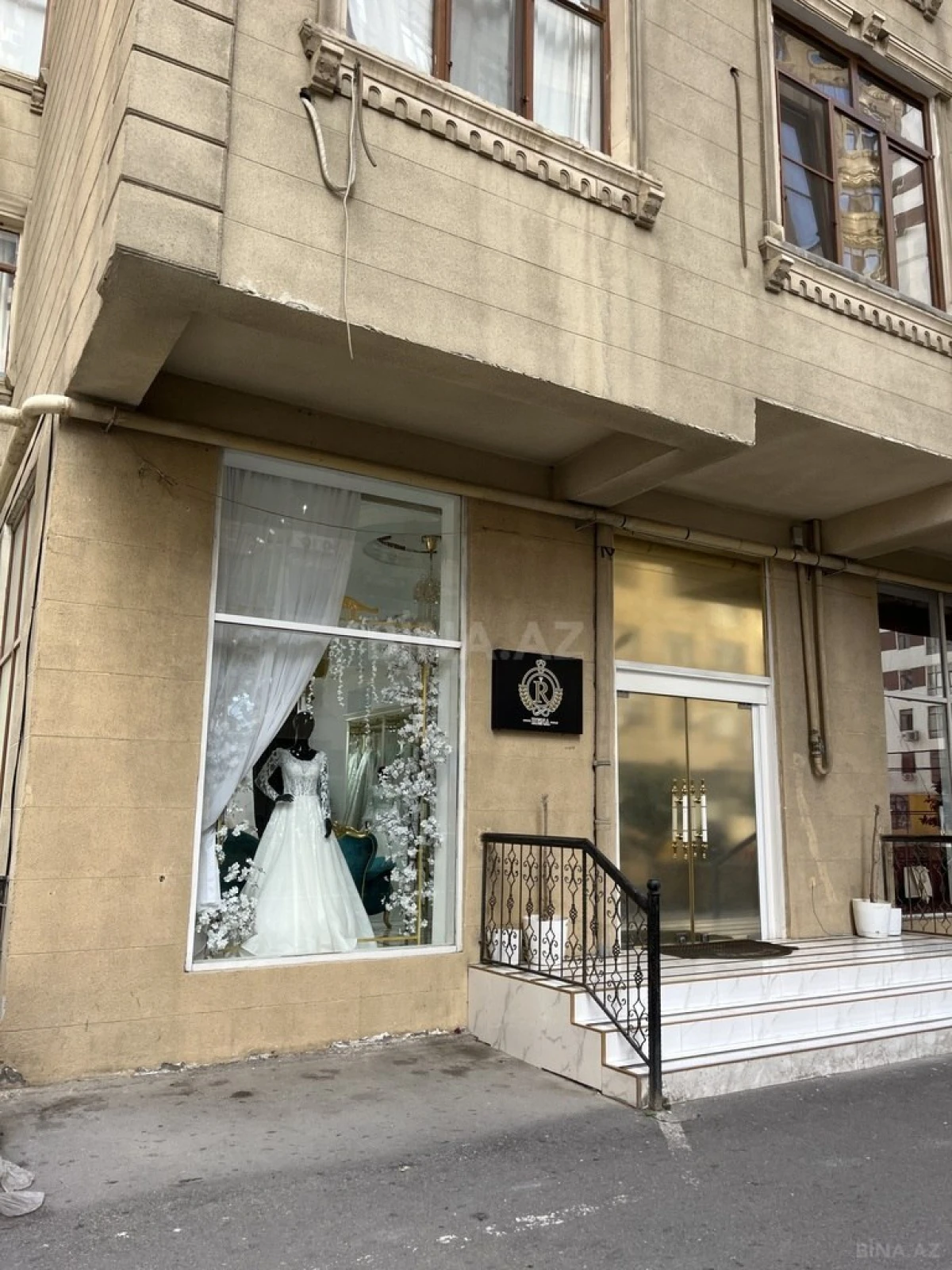 Satılır obyekt 170 m²