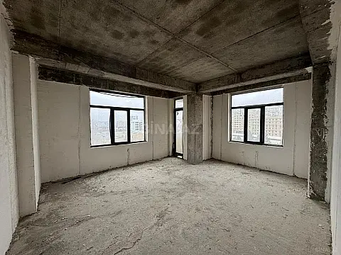 Satılır 3 otaqlı mənzil 110 m²