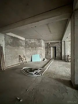 Satılır obyekt 670 m²