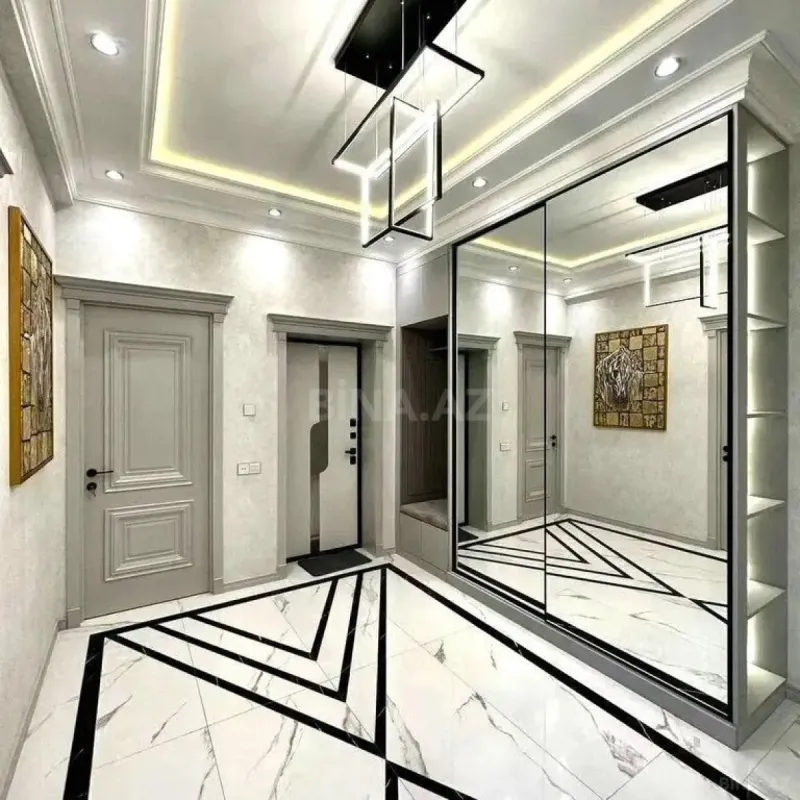 Satılır 3 otaqlı mənzil 136 m²