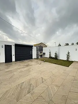 Satılır 4 otaqlı həyət evi 155 m²