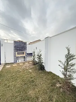 Satılır 4 otaqlı həyət evi 155 m²