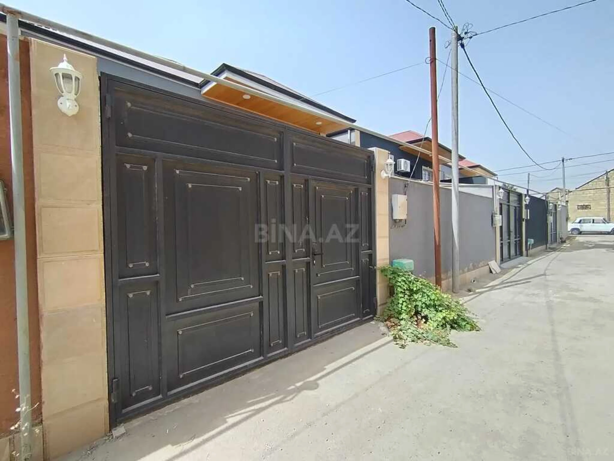 Satılır 7 otaqlı həyət evi 200 m²