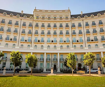 Satılır 4 otaqlı mənzil 184 m² — Bakı 4 otaq 184.00 m²