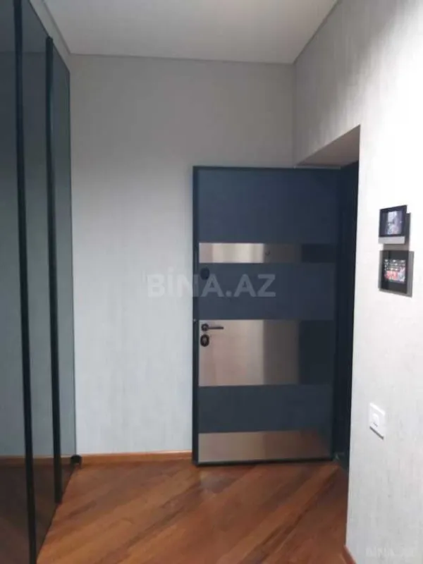Satılır 3 otaqlı mənzil 94.5 m²