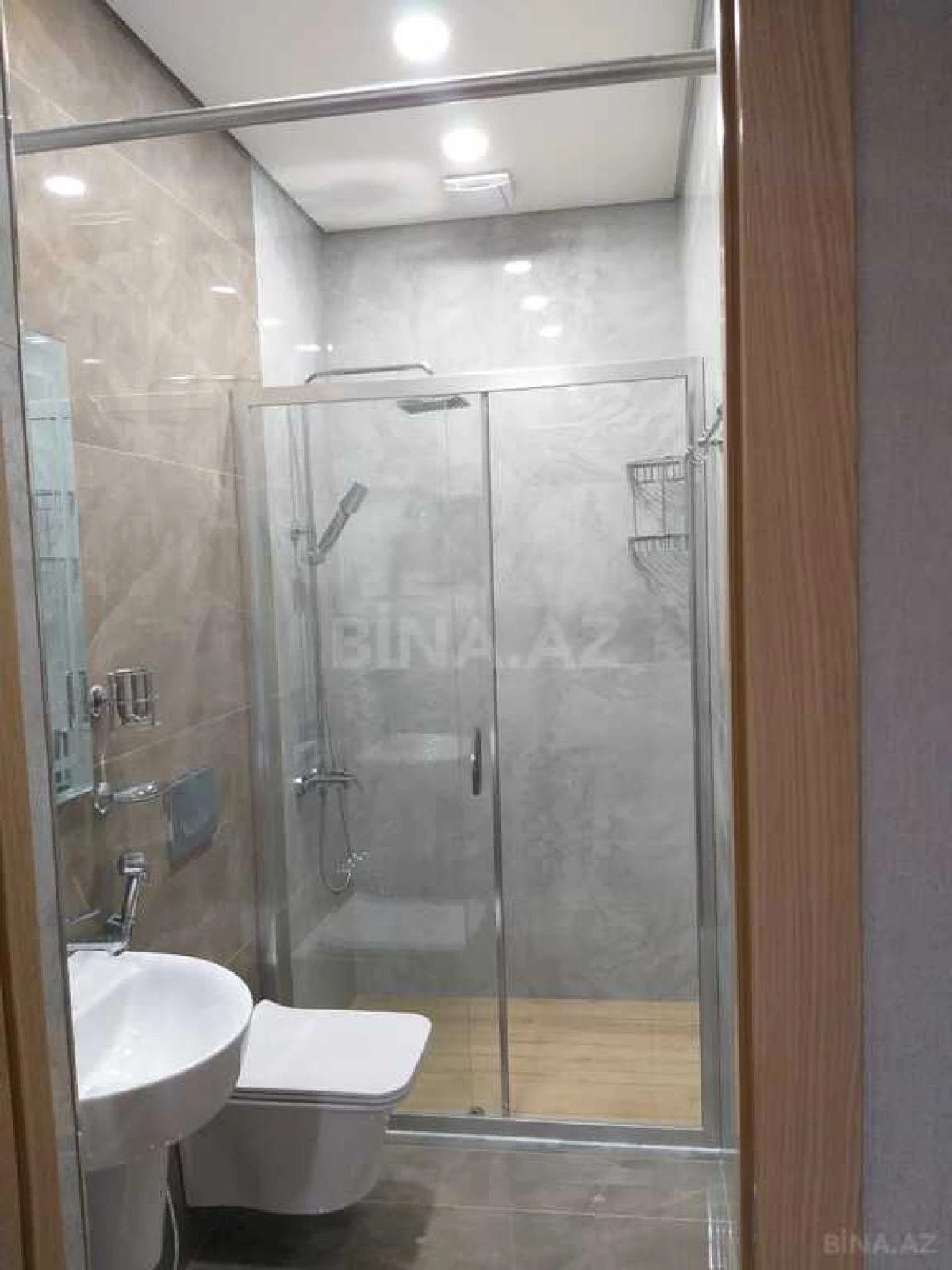 Satılır 3 otaqlı mənzil 94.5 m²