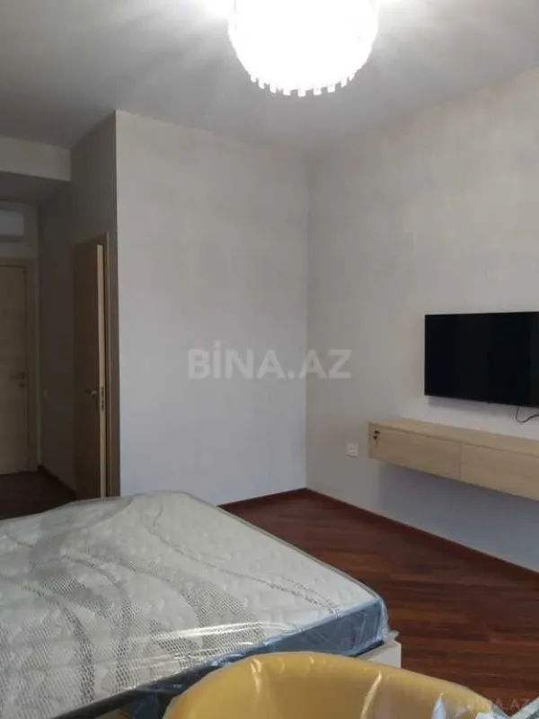 Satılır 3 otaqlı mənzil 94.5 m²