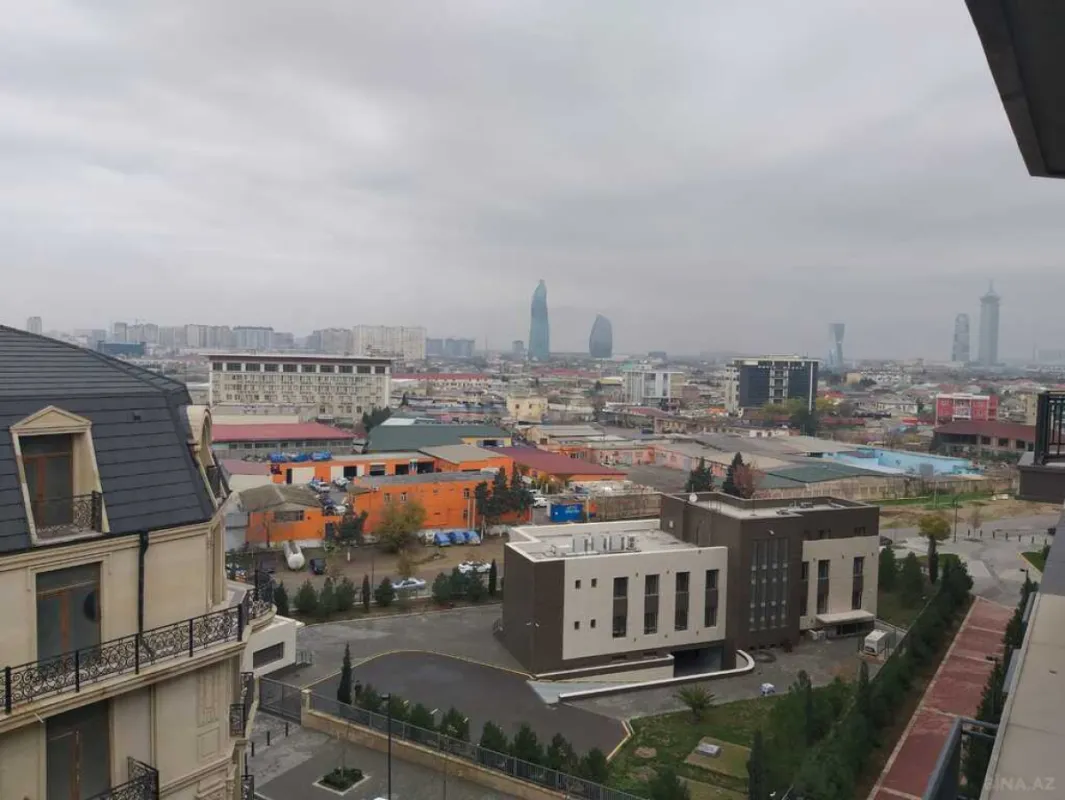 Satılır 3 otaqlı mənzil 94.5 m²