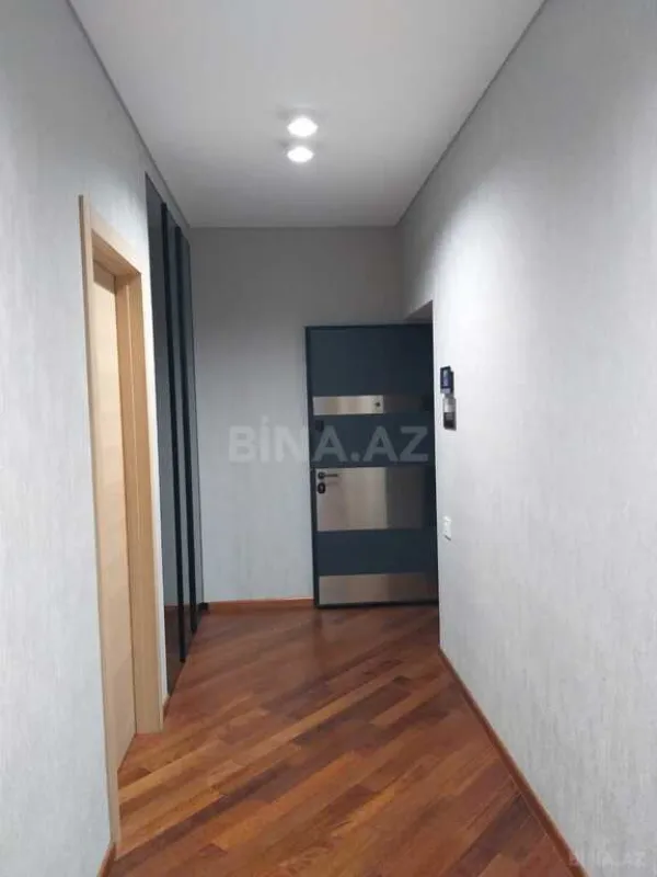 Satılır 3 otaqlı mənzil 94.5 m²