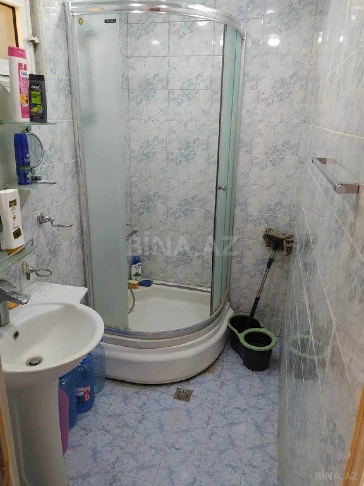 Satılır 4 otaqlı mənzil 110 m²
