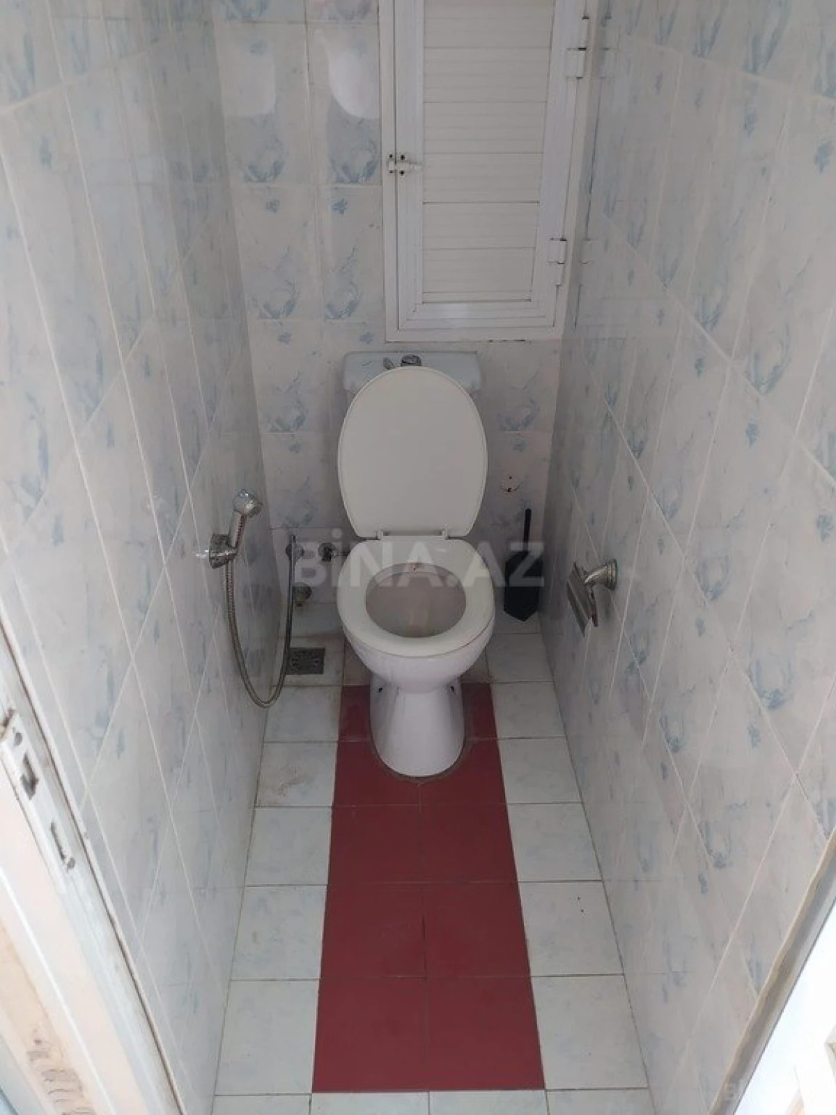 Satılır 4 otaqlı mənzil 110 m²