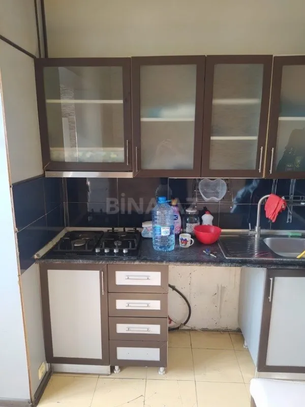 Satılır 4 otaqlı mənzil 110 m²