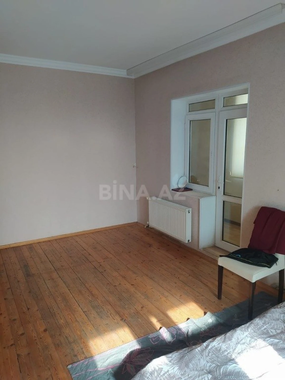 Satılır 4 otaqlı mənzil 110 m²
