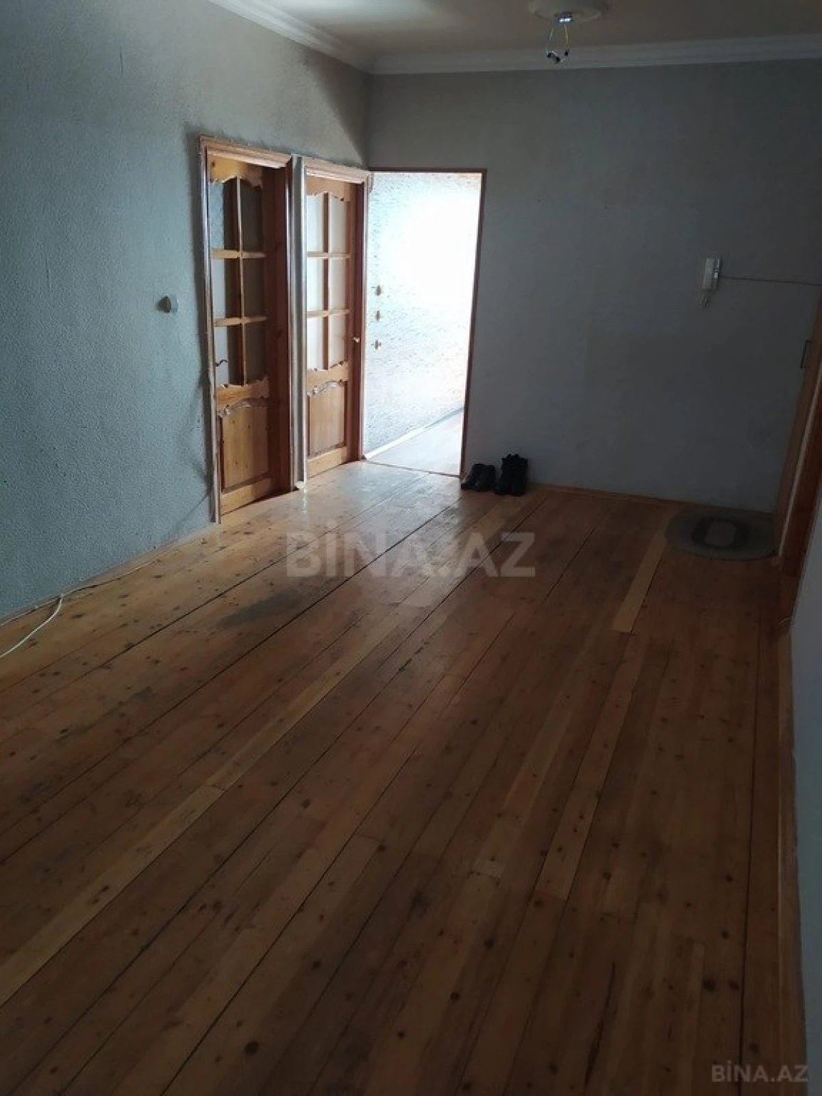 Satılır 4 otaqlı mənzil 110 m²