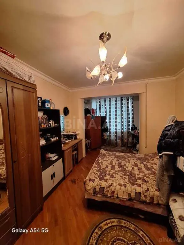 Satılır 3 otaqlı mənzil 100 m²