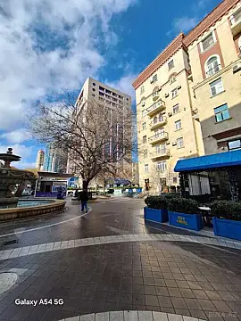 Satılır 3 otaqlı mənzil 100 m²