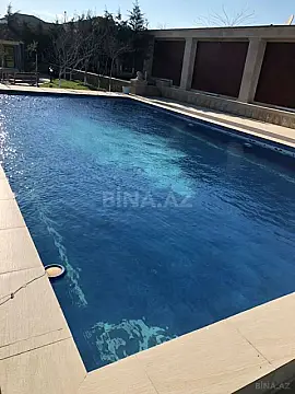 Satılır 9 otaqlı həyət evi 1000 m²