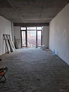 Satılır 2 otaqlı mənzil 105 m²