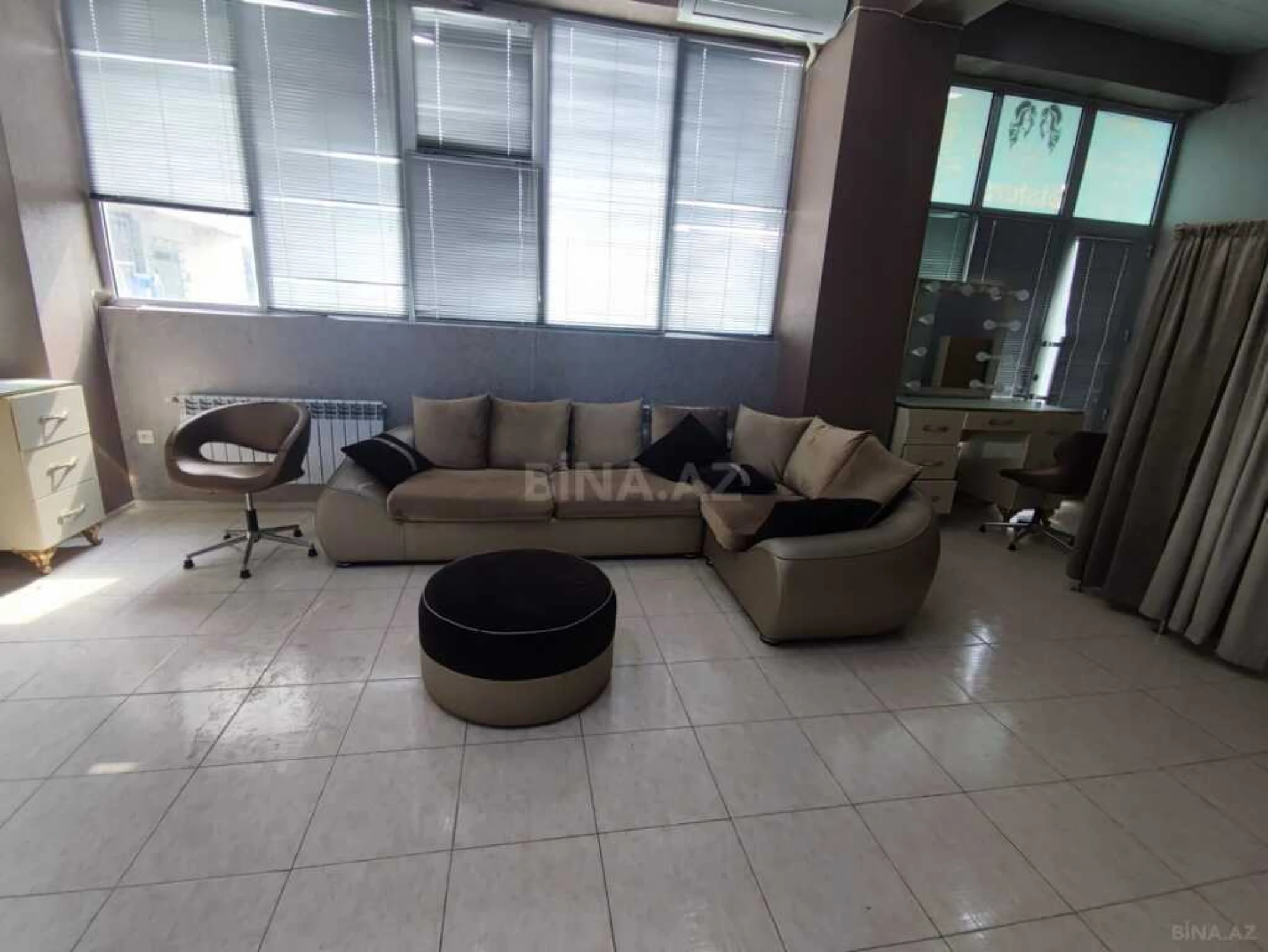 Satılır obyekt 100 m²