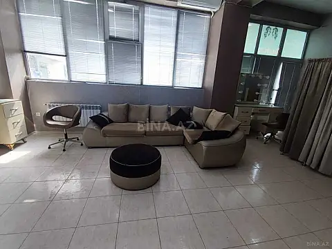 Satılır obyekt 100 m²