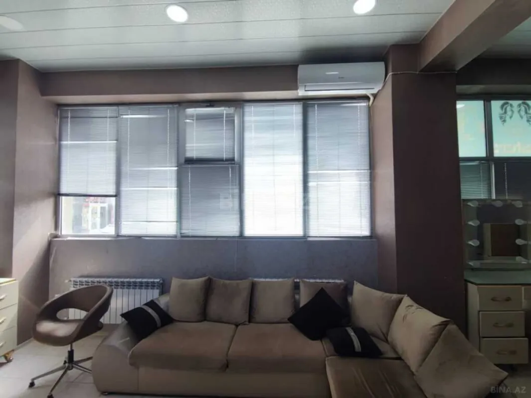 Satılır obyekt 100 m²