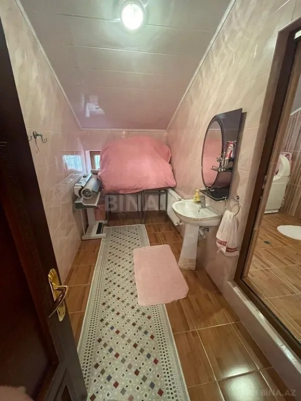 Satılır 4 otaqlı həyət evi 260 m²