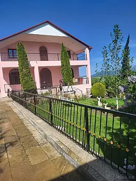 Satılır 4 otaqlı həyət evi 260 m² — Şamaxı 4 otaq 260.00 m²