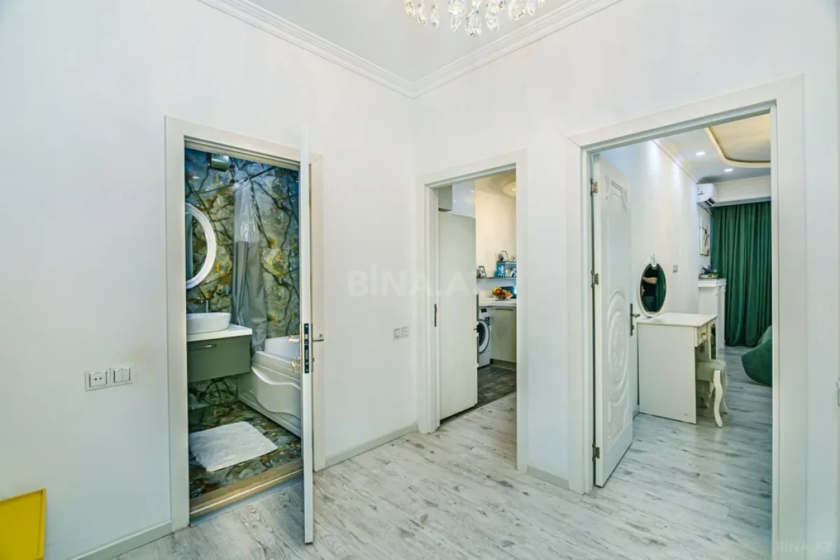 Kirayə verilir 2 otaqlı mənzil 90 m²