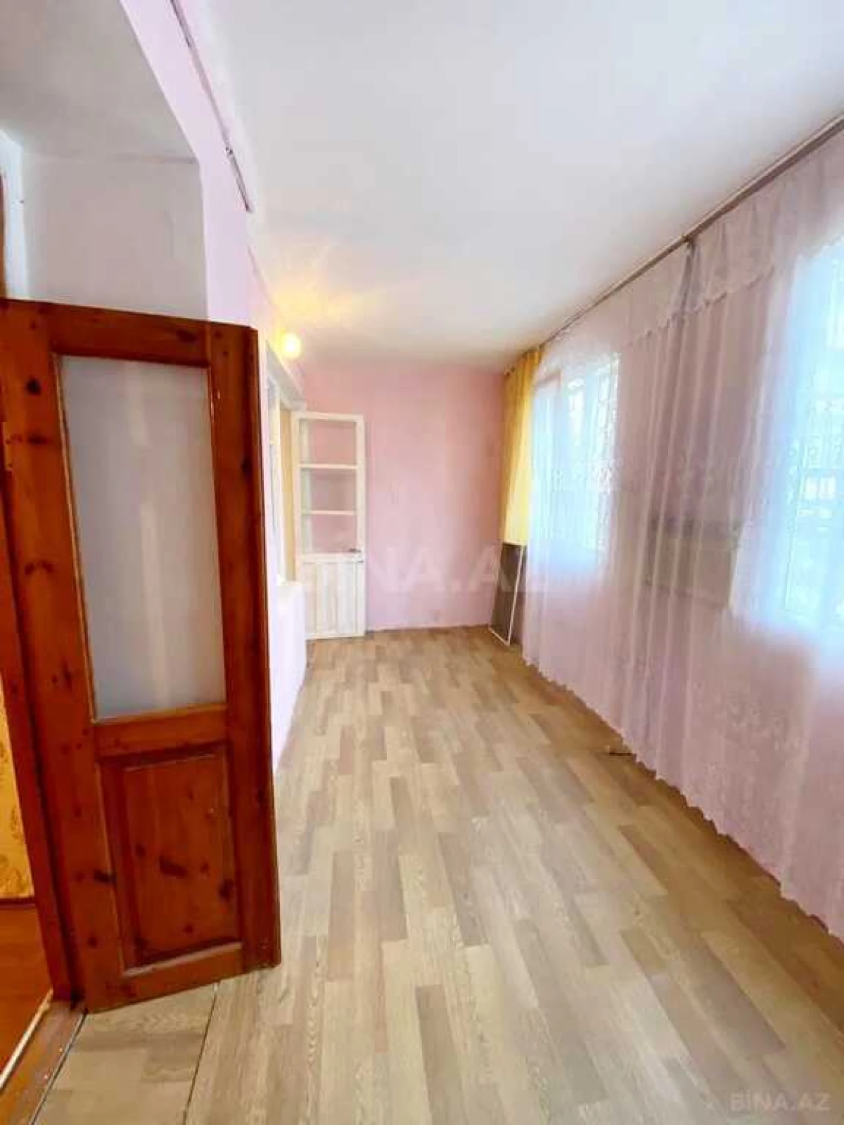 Satılır 3 otaqlı mənzil 70 m²