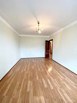 Satılır 3 otaqlı mənzil 70 m²