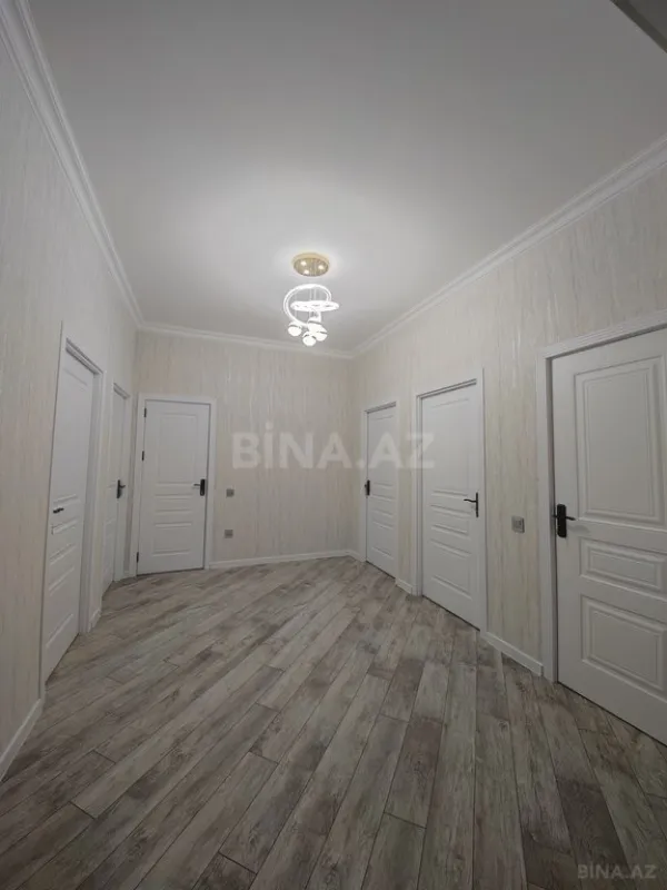 Satılır 3 otaqlı mənzil 108 m²