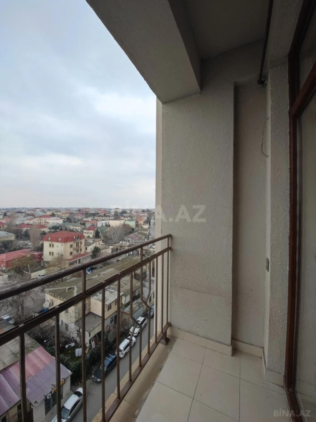Satılır 3 otaqlı mənzil 108 m²