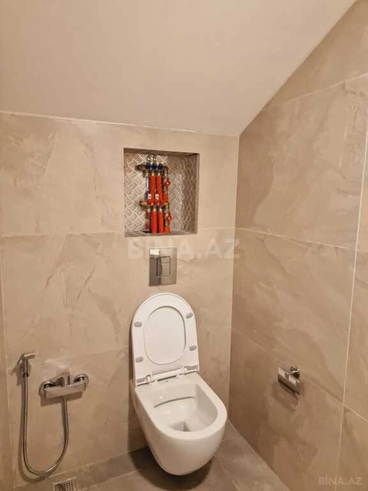 Kirayə verilir obyekt 2000 m²