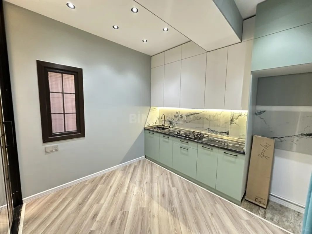 Satılır 2 otaqlı mənzil 65 m²