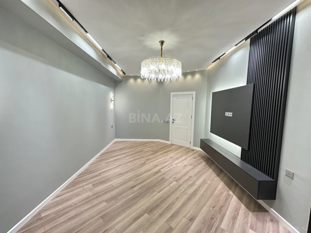 Satılır 2 otaqlı mənzil 65 m²