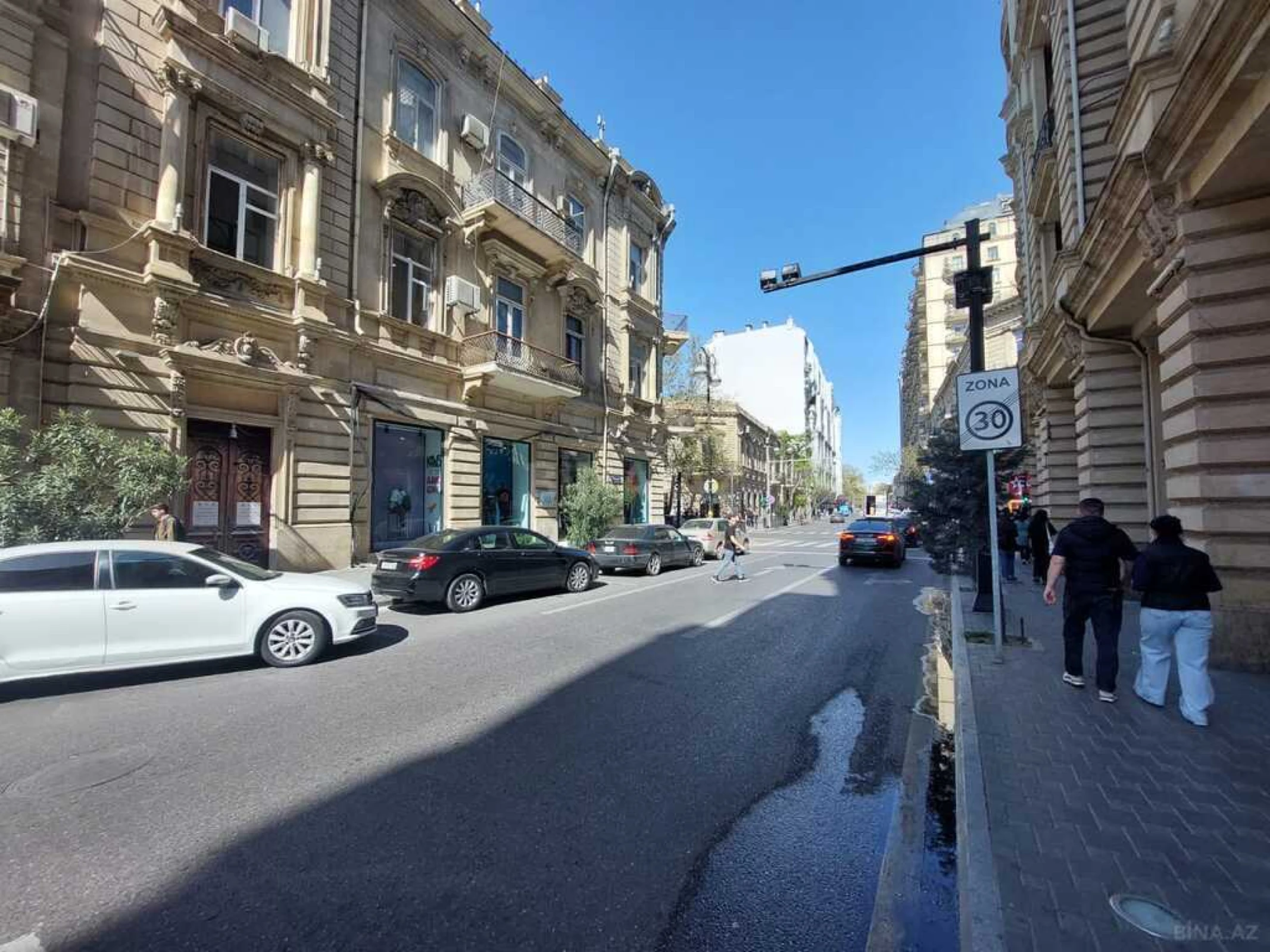 Satılır 3 otaqlı mənzil 70 m²