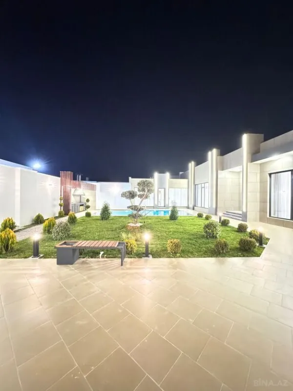 Satılır 5 otaqlı həyət evi 250 m²