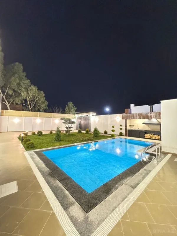 Satılır 5 otaqlı həyət evi 250 m²