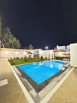 Satılır 5 otaqlı həyət evi 250 m²
