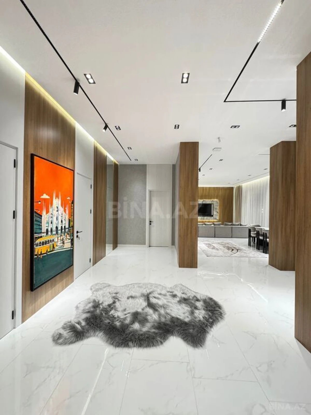 Satılır 5 otaqlı həyət evi 250 m²