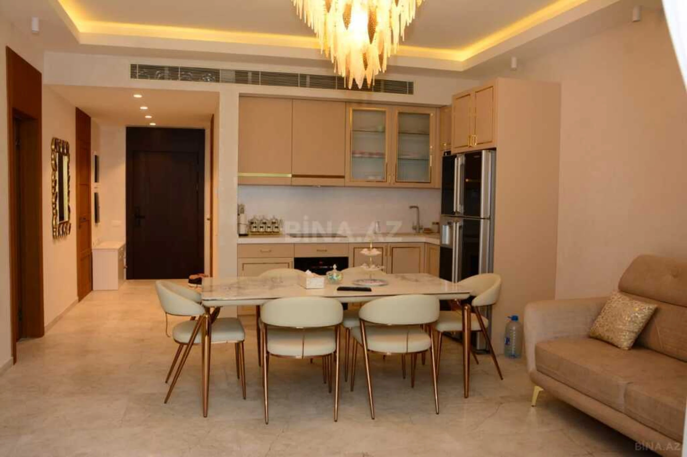 Satılır 3 otaqlı mənzil 100 m²