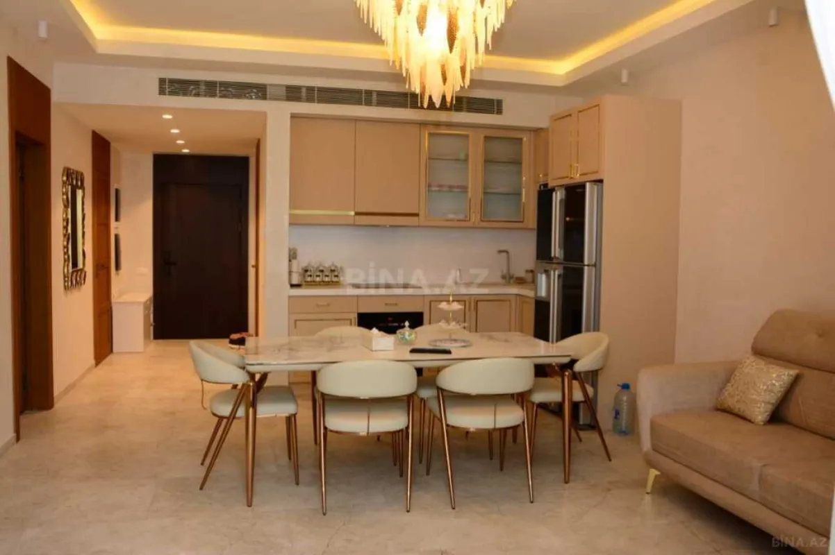 Satılır 3 otaqlı mənzil 100 m²