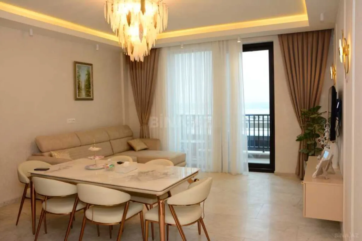 Satılır 3 otaqlı mənzil 100 m²