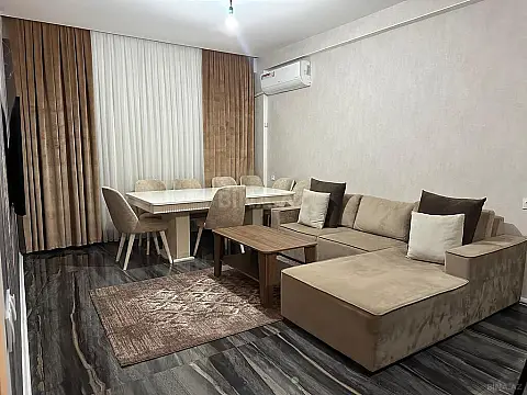 Satılır 3 otaqlı mənzil 90 m²
