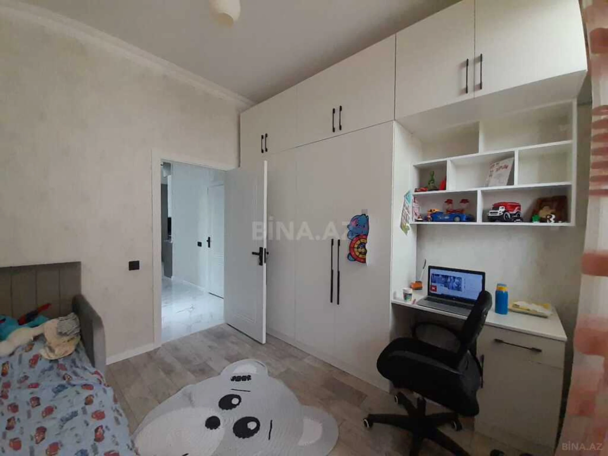 Satılır 3 otaqlı mənzil 95 m²